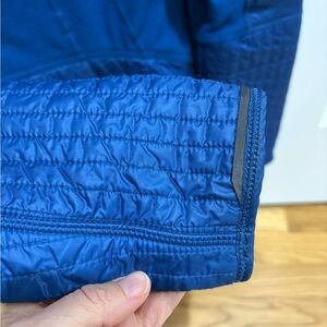 Lululemon running zip jacket size 6